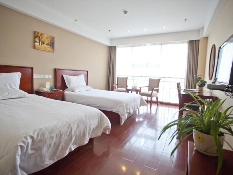 Greentree Inn Shandong Rizhao East Haiqu Road Business Hotel Bagian luar foto