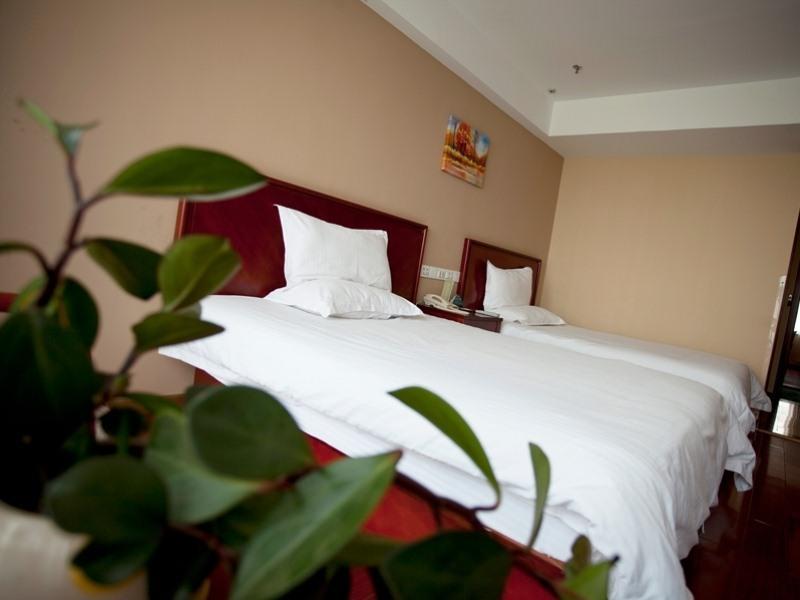 Greentree Inn Shandong Rizhao East Haiqu Road Business Hotel Bagian luar foto